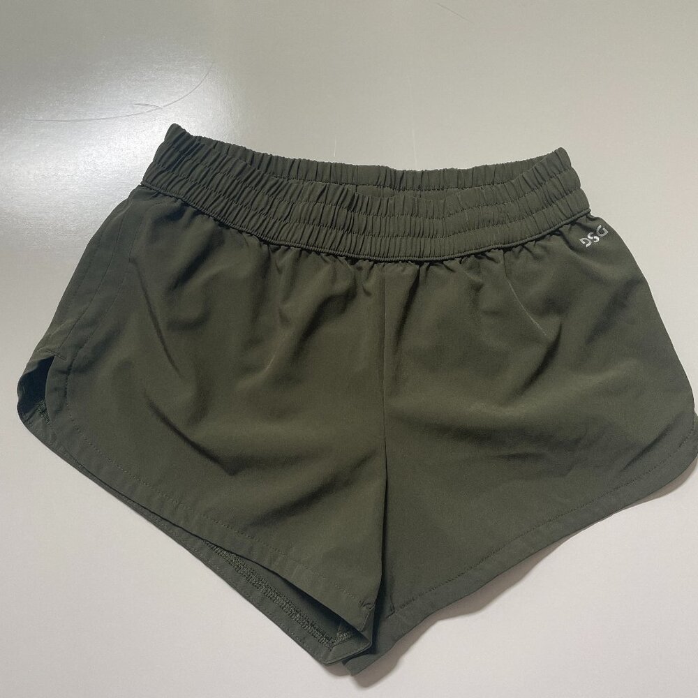 DSG Women's Stride Shorts Mid Rise Inky Olive